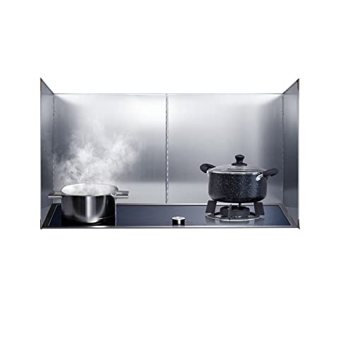 Poêle à frire compacte abritée par notre écran de cuisson pliable
