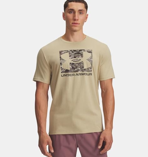 Under Armour Hombre ABC Camo Boxed Logo Short Sleeve, Camiseta de Manga Corta cómoda y Transpirable, Camiseta Deportiva para Entrenamiento, Atletismo y Uso casualField Khaki / / Timberwolf Taupe,XL