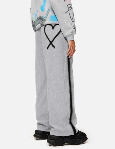 Aelfric Eden Wide Leg Sweatpants Women Baggy Graffiti Heart Lounge Pants with Pockets3
