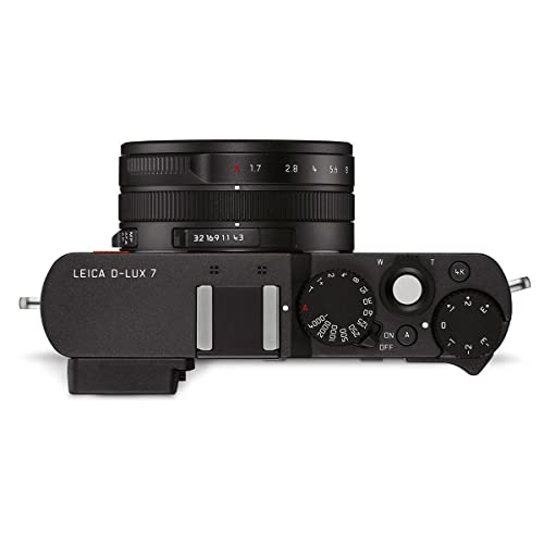 Leica Q3 camera