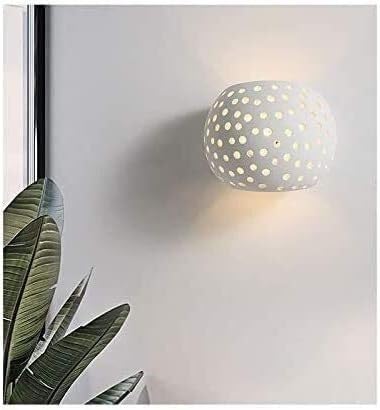 Applique murale moderne pour sublimer un salon sombre 5W