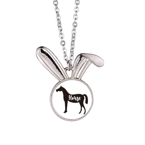 Collier pendentif cheval lapin noir et blanc pour sublimer vos tenues bohèmes