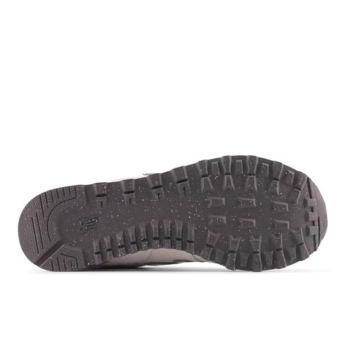 Image of New Balance Unisex 574 V2 70s Racing Sneaker,Sea Salt /Nb 102 White,Men 10 / Women 11.5