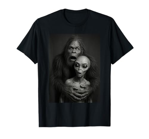 Funny Surprised Bigfoot and Alien Sasquatch UFO Men Women T-Shirt