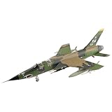 Artículo de exhibición coleccionable: imprescindible para coleccionistas de aviación militar a partir de 14 años, este modelo F-105F 