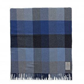 Amazon.com: Avoca Denim Design 100% Lambswool Throw- Made in Ireland (56  x 72) : Home u0026 Kitchen