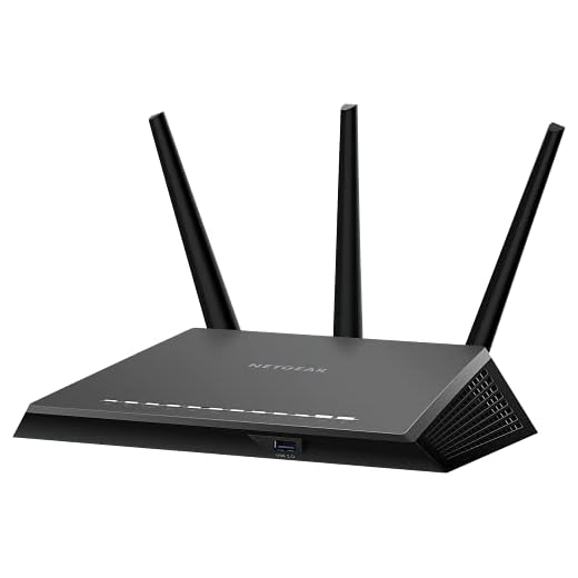 NETGEAR Nighthawk Smart WiFi Router (R7000) - AC1900 Wireless Speed (up to 1900 Mbps) | Up to 1800 sq ft Coverage & 30 Devices | 4 x 1G Ethernet and 2 USB ports | Armor Security