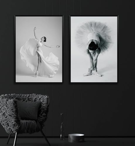 Peinture danseuse de ballet pour habiller un grand mur vide de salon moderne