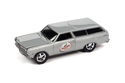 Turtle Wax 1965 Chevy Chevelle Wagon, Plata, Modelo 1:64