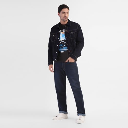 Image of Levi's Men's Regular Fit Graphic T-Shirt