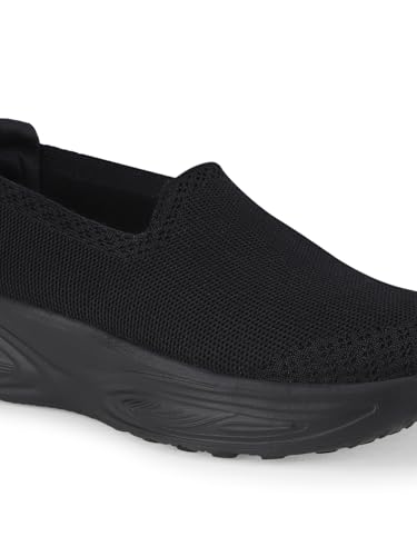 Image of Campus Women Marlin Walking Shoes