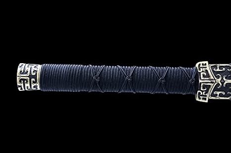 Swords High Grade Traditional Han Dynasty Real Swords Handmade Folded Damascus Steel Blade Brass Fitting Home Decor
