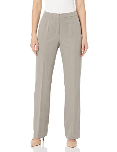 Effortlessly Elegant Women's Suit in Subtle Taupe - Image 3