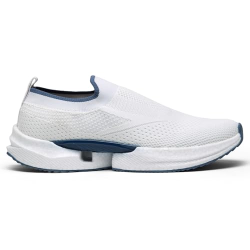 Image of Campus Men Karp Walking Shoes