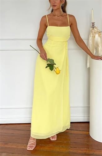 Robe de bal fluide col bénitier pour camoufler les rondeurs avec style