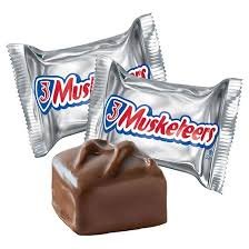 RiverFinn Mars Chocolate Mini Bite Size Chocolate Candy Bars 3 Musketeers, 5 Pounds Perfect for Gifts, Candy Bowls & Buffets, Easter, Mothers Day, Movie & Game Nights, Lunches, Snacks & More!