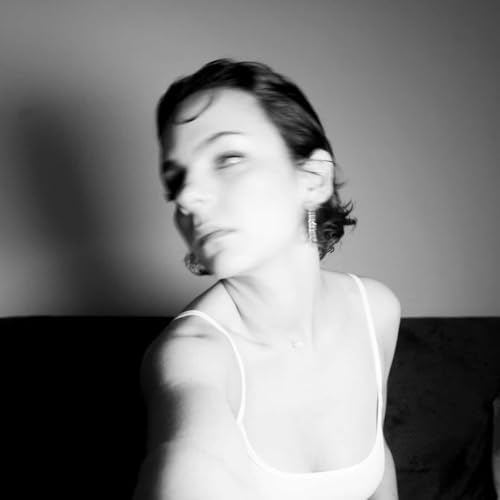 162. K&Iuml;ERRA, en interview: l'amour de la neo-soul, &eacute;criture spontan&eacute;e et sans artifice | THE SOUND TABLE