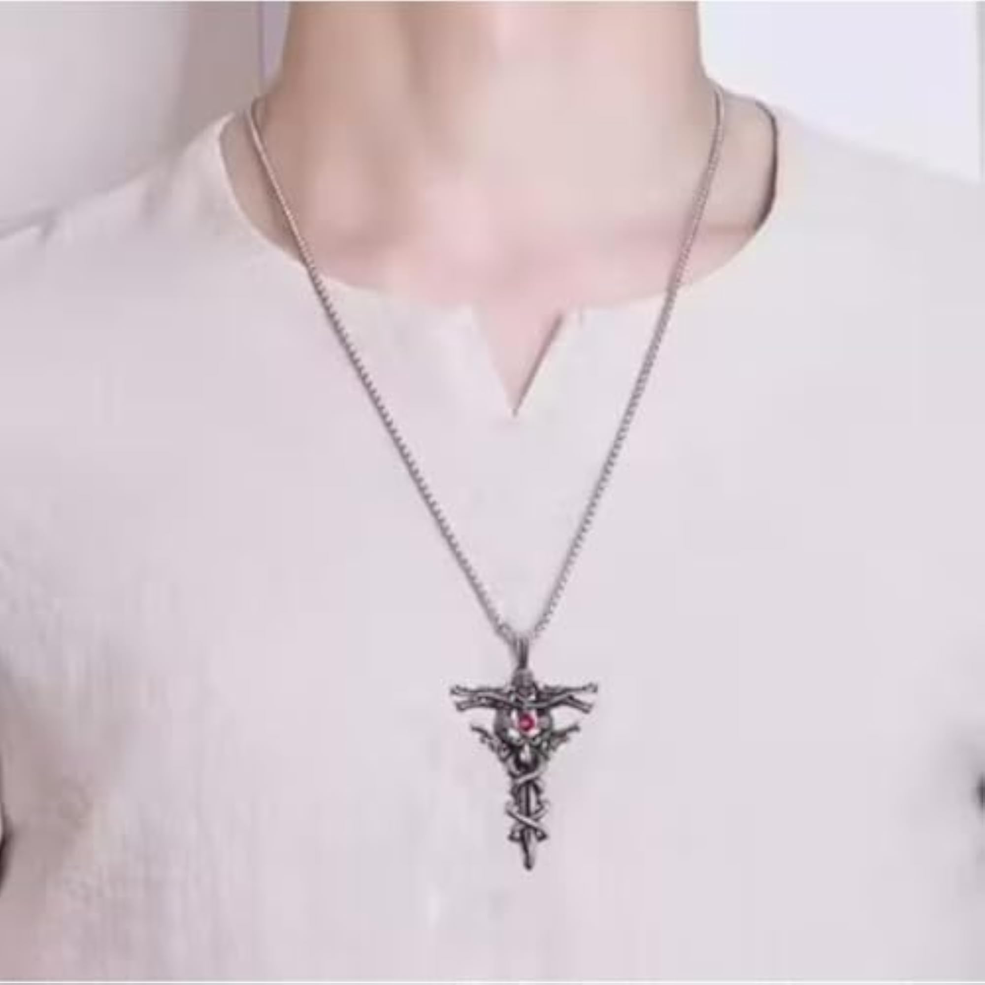 Men's Locket Pendant Necklace, Stylish Chain Design