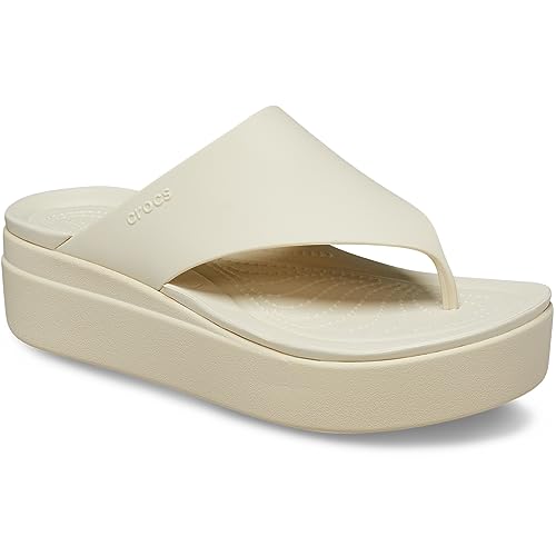 Image of Crocs Women's Brooklyn Platform Flip Flops