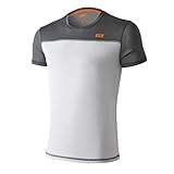 El proceso DC4 es utilizado en nuestras prendas deportivas con la finalidad de fijar el color y convertirla en una prenda cuya intensidad no se deteriora con el paso del tiempo ni con los lavados. 42K Running apuesta por colores actuales, dinámicos y deportivos, este proceso garantiza el colorido de nuestros productos durante mucho más tiempo.