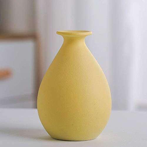 Vase en céramique stable pour sublimer vos fleurs sans risque de chute