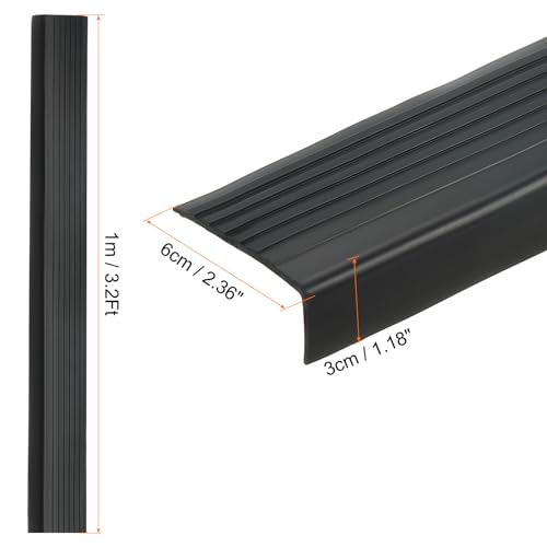QUARKZMAN 3.2Ft Treppenkantenprofil, 3mm PVC Selbstklebender Treppenkanten-Schutz L-Form Treppenabschluss Treppenstufenkantenverkleidung für den Außen- und Innenbereich, Schwarz.