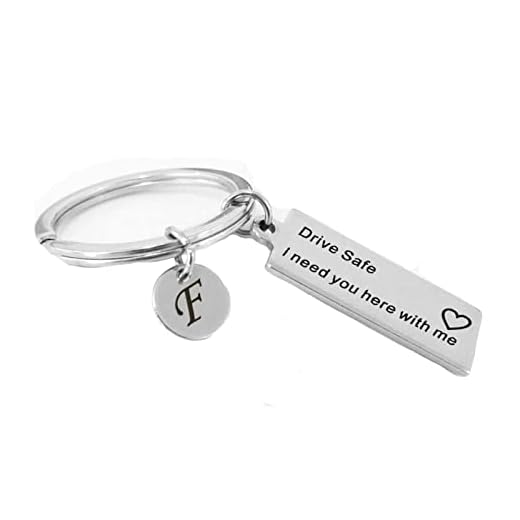 Wycian Llavero Plata, Llavero Letra F Grabado Conduce con Cuidado, Te Necesito Aquí Conmigo Acero Inoxidable para Hombres Mujeres Amigo Cumpleaños