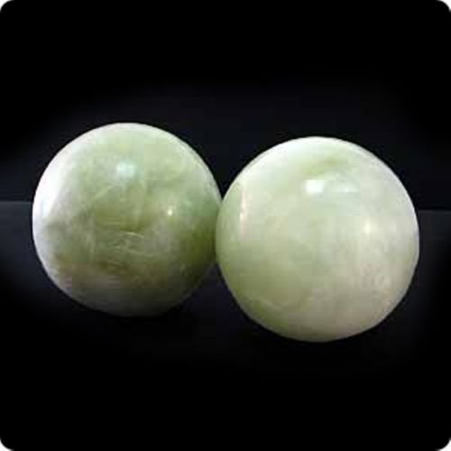 Giftman40 Mm Pair of Green Jade Massage Balls 22501.