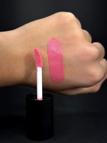 Farmasi Powder Blush Peach Perfect, 4.5ml/0.15flOz - Long-Lasting, Buildable Color for a Natural Flush - Smooth Application and Lightweight Feel