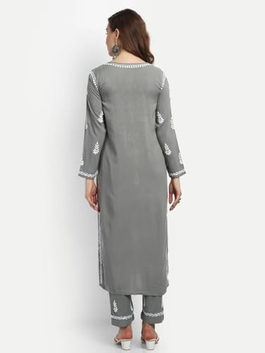 Image of BHARVITA Women's Cotton Blend Lucknowi Embroidered Chikankari Straight Kurta, with Pant Set