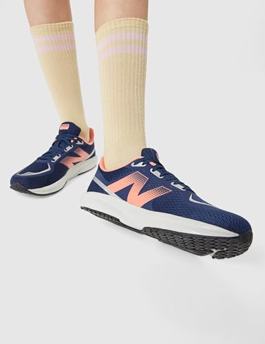 Image of New Balance Women Flash Running Shoes