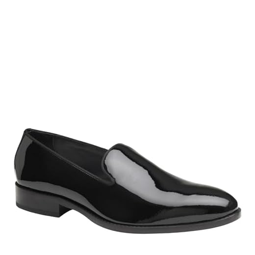 Johnston & Murphy Sapato masculino Gavney Slip-On – Sapato social masculino de couro, preto elegante, tênis de smoking formal para homens, Patente preta, 41