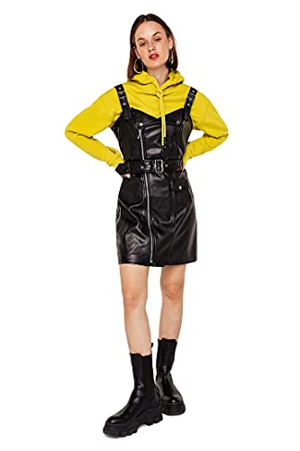 befree Damen Latzkleid aus Kunstleder mit Reißverschluss und Gürtel Schwarz M Cover