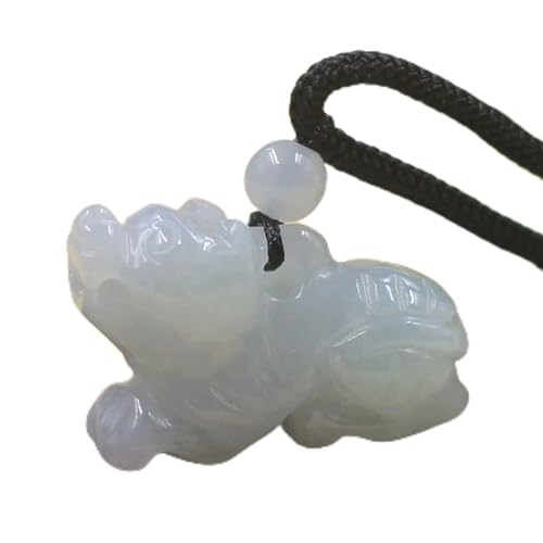 Collier émeraude naturelle sculptée, un bijou authentique contre la fausse pierre