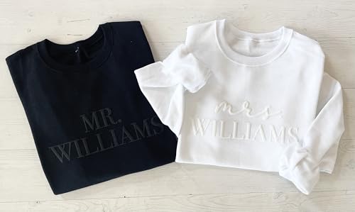 Up2ournecksinfabric - Mrs and Mr Sweatshirt - Honeymoon Outfit - Mrs Sweatshirt - New Mrs Gift White2