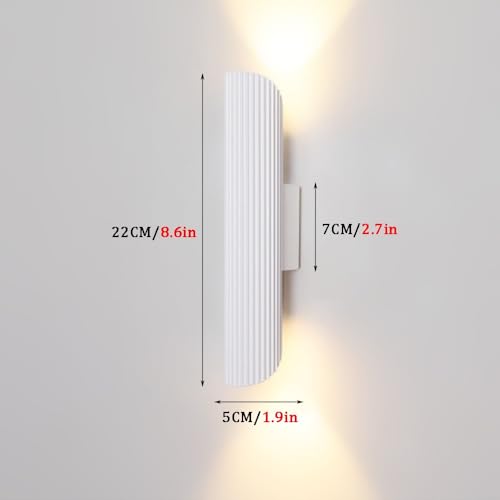 Aplique de pared moderno para interiores dorado con iluminación vertical 8