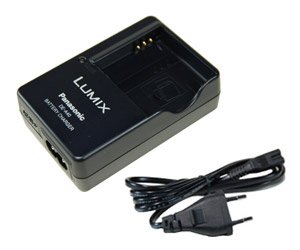 Original Lumix Ladeger&auml;t DE-A40 / CGA-S008A / Lumix DMC-FX30 / DMC-FX33 / DMC-FX35 / DMC-FX37 / DMC-FX500 / DMC-FX55 / DMC-FS3 / DMC-FS5 / DMC-FS20