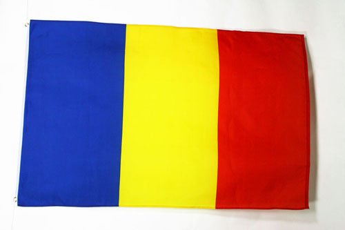 AZ FLAG - Chad Flag - 150 x 90 cm - 100% Polyester Tchadian Flag with Integrated Metal Eyelets - 110 g Pavilion