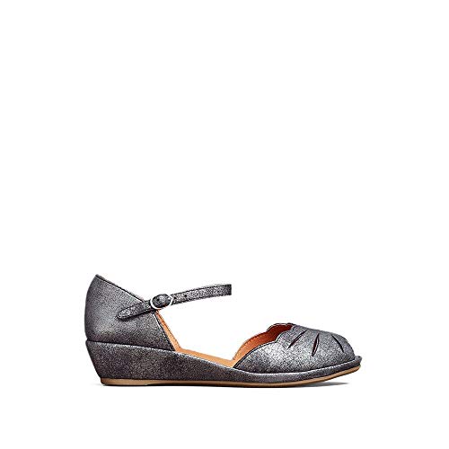 Image of Gentle Souls by Kenneth Cole womens Lily Moon