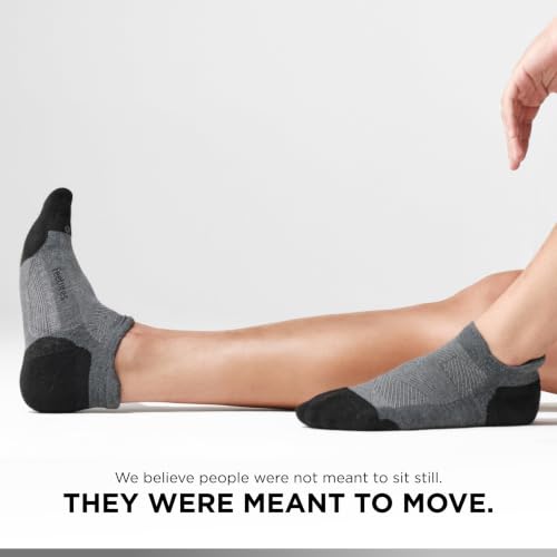 Image of Feetures Elite Max Cushion No Show Tab - Running Socks for Men & Women, Athletic Compression Socks, Moisture Wicking