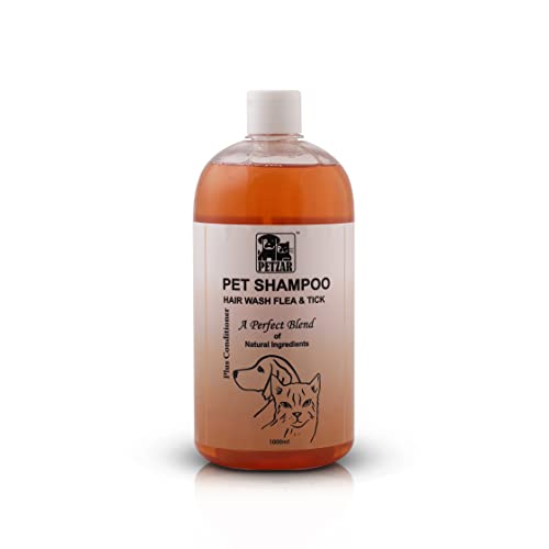 Image of Anti tick and flea Dog & cat Shampoo with Conditioner paraben Free |Contains neem Distillate Clove Oil & Glycerine |Soothe Irritated Itchy Skin |Anti Bacterial and Anti fungal 1 Litre Offer by PETZAR