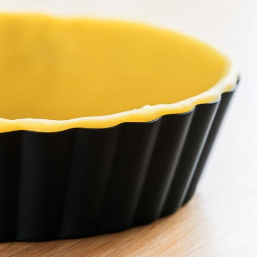 MGE - Deep Pie Dish 20 cm with Loose Bottom - Carbon Steel Tart Tin with Non Stick Coating - Fluted Quiche Pan for Even Heat Distribution & Easy Release - Cake and Quiche Mould - Image 5