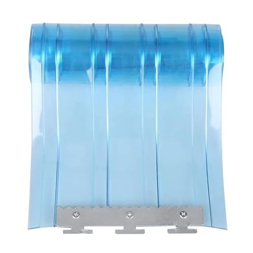 Entrée commerciale isolée avec rideau en plastique robuste