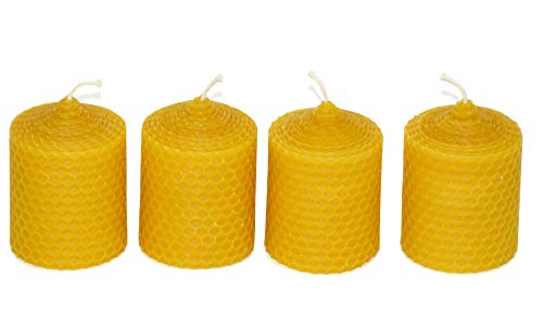 4 kleine Wabenkerzen. BIENENWACHS KERZEN aus 100% Imkerwachs - aus der Schwarzwälder Kerzenmanufaktur Höhe 6 cm Durchmesser 5 cm Cover
