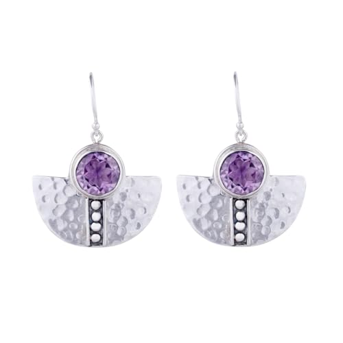 Améthyste naturelle en boucle d'oreille bohème chic, l'accessoire idéal pour sublimer vos tenues de soirée