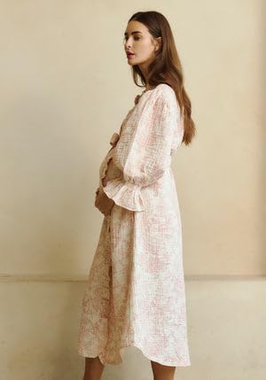 NOTHING FITS BUT Muslin Gauze Maternity Robe for Hospital, Nursing Nightgown Puffed Sleeves Cotton Delivery Gown2