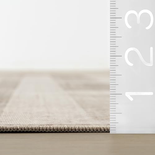 Tapis géométrique lavable en machine pour salle à manger
