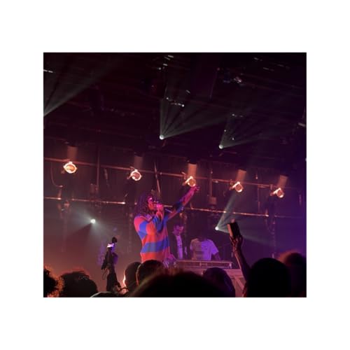 Couverture de WRP Presents - Rapper MAVI and Drawing Inspiration from the City of Light