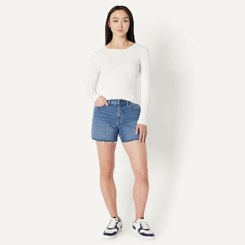 Image of Amazon Essentials Women's Low Top Court Sneakers with Padded Collar
