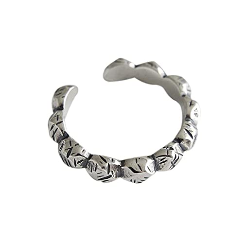Bague rétro rock en argent S925 idéale pour affirmer son style en soirée et au quotidien